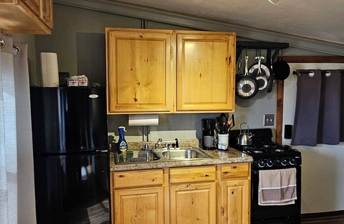 Alamosa House | Solo Travelers Paradise