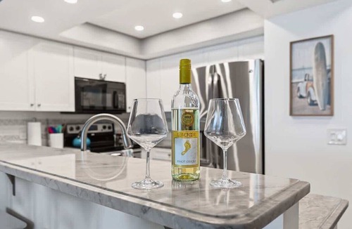Belleair Beach Condo | Sonrisa 10 - Beachfront Townhome in Belleair Beach