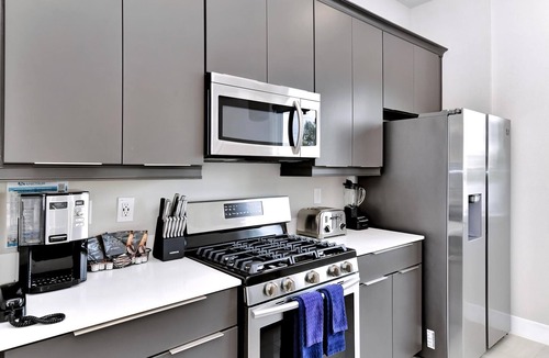 Reunion Hotel | Sophisticated Condo near Disney with Resort & Waterpark Access - B51-107