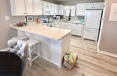 Navarre Beach Condo | "Sound Life" Charming Condo with Stunning Water views! Dock, Pool