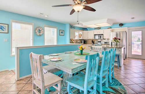 South Padre Island Cottage | South Padre Home w/Pool & Hot Tub: Walk to Beach!