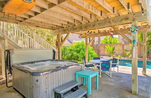South Padre Island Cottage | South Padre Home w/Pool & Hot Tub: Walk to Beach!