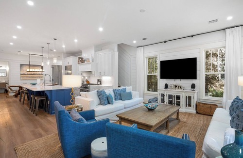 Watercolor House | Southern Tide - WaterColor Park District, Complimentary 6 - Seater Golf Cart!