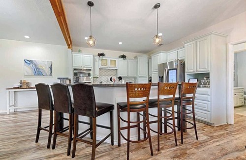 Azle House | Spa Pool, 18 miles to Dickies, Gamerooms, Hot tub