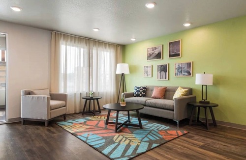 Rockledge Hotel | Space w/Full Kitchen Ideal for Work Trips or Long Florida Beach Stays - 2 Rooms