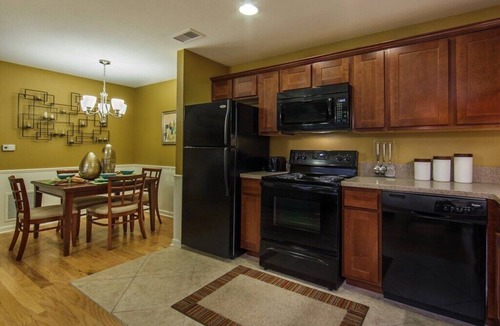 Branson Apartment | Spacious 1 BR | Holiday Hills