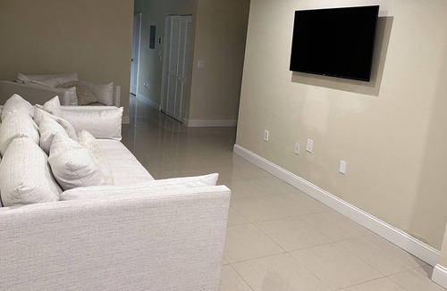 Miami Lakes House | Spacious 2/2 townhome in the heart of Miami