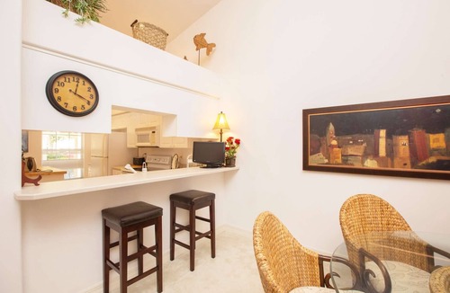 Port Orange House | Spacious 2BR Villa | Pools | Near Beach & Dining | Garage Parking