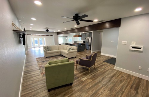 Bay Area House | Spacious 3 bed, 3 full bath family coastal retreat