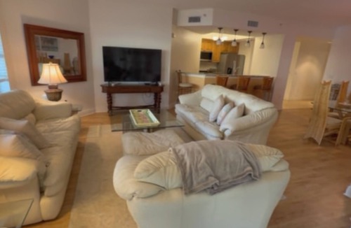 Osprey Condo | Spacious 3-BR + large den condo in private, quiet luxury Casey Key area