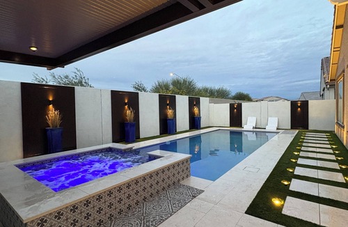 Glendale House | Spacious 4 bedroom 4 bath Retreat with Beautiful Pool in Glendale. Sleeps 10-12