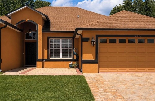 Crescent Lakes House | Spacious 4-bedroom house in lovely Kissimmee