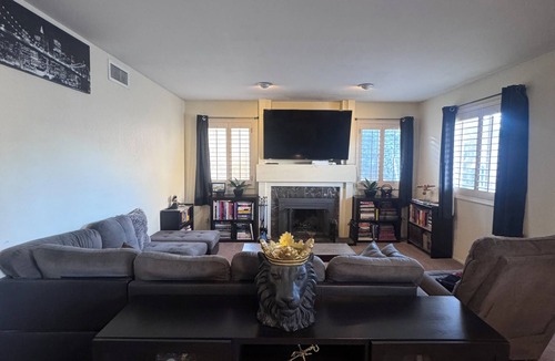 Deer Valley House | Spacious 4-bedroom house with AC in serene Glendale