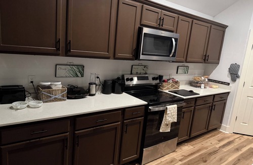 Dallas House | Spacious 4-bedroom house in lovely Dallas with AC comfort