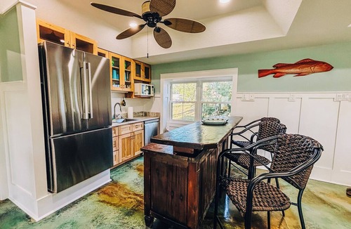 Crystal Shores House | Spacious 5-bedroom waterfront estate on the Crystal River with a pool and dock!