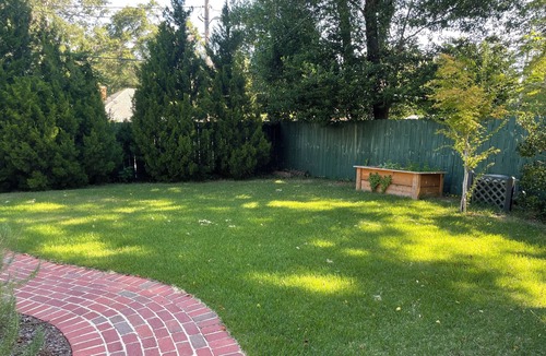 Summerville House | Spacious 5-Bedroom Home with Private Guest Cottage