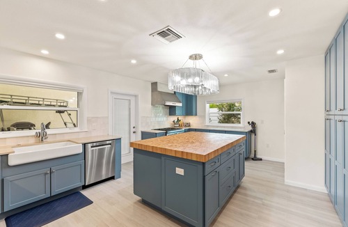 Boca Grande House | Spacious 5-Bedroom Home in Boca Grande - Perfect for Large Groups!