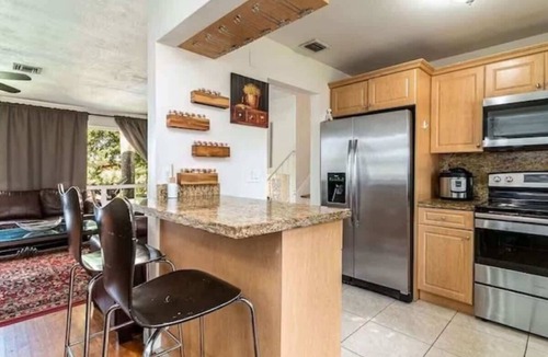 Boulevard Heights House | Spacious 5BR Villa w/Pool | Near Beach + Casino