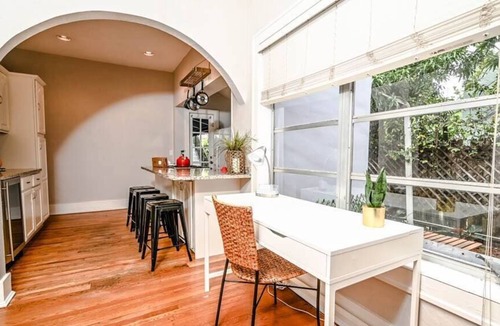 Coral Way Villa | Spacious & Charming Villa Florida - walk to Calle8
