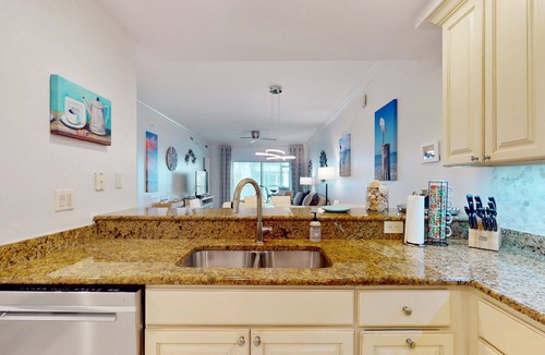 Redevelopment Area Condo | Spacious condo with WiFi, pool, hot tub & on-site restaurant/bar