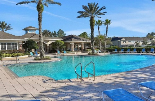 Deerwood House | Spacious Family Lodging on Florida's First Coast