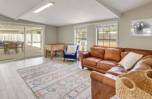 Fort Walton Beach Cottage | Spacious Fort Walton Beach Home ~ 2 Mi to Beach!