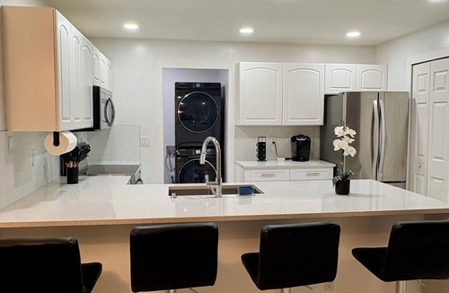 Centennial House | Spacious Home in lovely Lehigh Acres