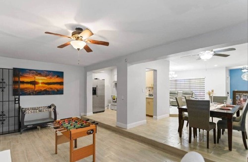 Miami Gardens House | Spacious home with king bed Near Hard Rock Stadium