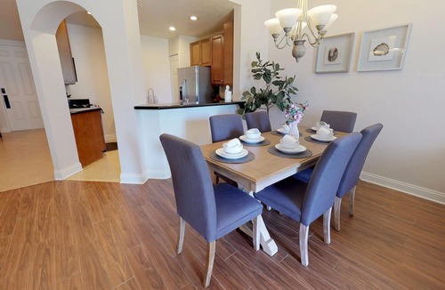 Reunion Condo | Spacious house near Disney, with 3 bedrooms in Reunion Resort. Free Wi-Fi and TV