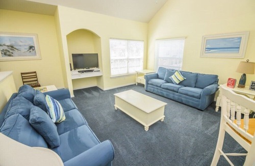 Kissimmee Condo | Spacious Interior - Free WiFi - Near Disney - Runaway Beach