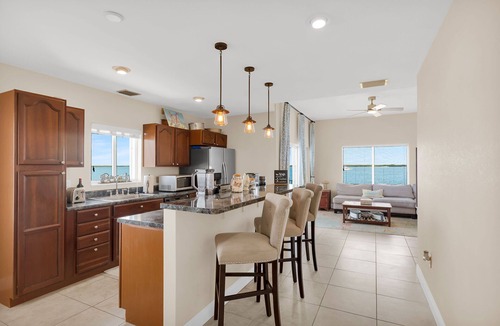 Key Largo House | Spacious Key Largo Retreat with Dockage & Bay Views