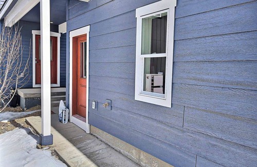 Leadville Apartment | Spacious King Bedroom 30 plus day rental