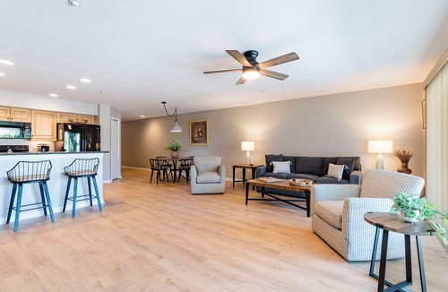 Indian Rocks Beach Condo | Spacious, Luxury, Beach Condo with Pool