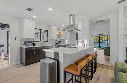 Greater Northdale House | Spacious NEW Renovated home On GOLF Course, Heated Pool, Pickleball, Game Room