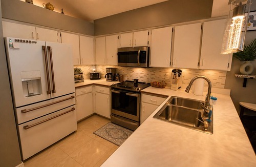 Orlando House | Spacious Orlando Retreat Near UCF & Downtown, Family-Friendly 3BR Home