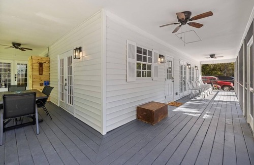 Alva House | Spacious Rustic Farmhouse - Perfect for Retreats