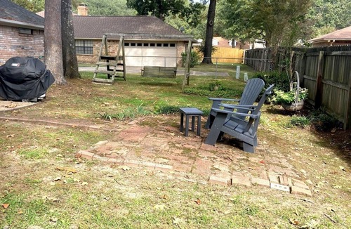 Texarkana House | Spacious Stay Near Dining & Shops; sleeps 10
