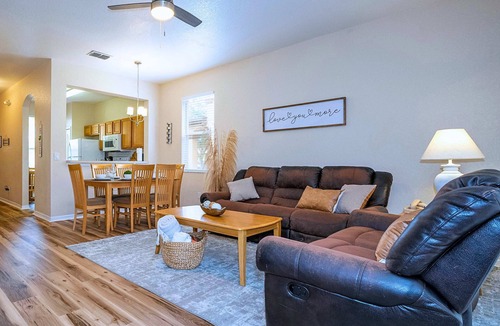 Regal Palms Villa | Spacious Townhome Near Disney, Free Parking