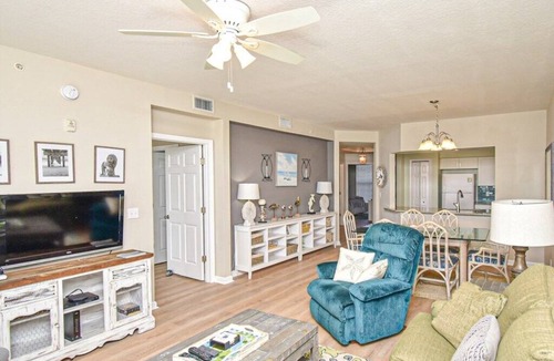 St. Augustine Beach Condo | Spacious 3BR in Gated Resort, Pool & Beach Steps Away
