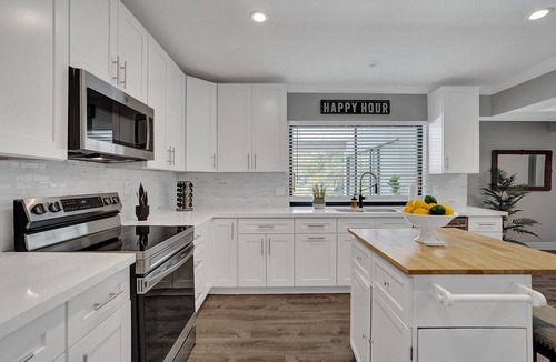 Plantation House | Spacious villa w/private pool, BBQ & game room