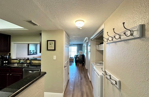 Cocoa Isles Apartment | Spanish main #5 Oceanfront View