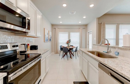Troy House | Spcatious New Home in Troy