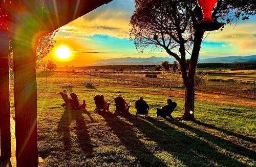 Ignacio House | Specials:Hottub|KidsLofts|Sleeps13:RusticRanch