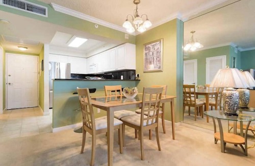 Hollywood South Central Beach Apartment | SPECTACULAR BEACH FRONT RESORT on 5 ACRES. Workspace. Park Free. Near Hospitals