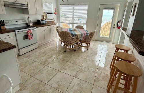 Long Key Apartment | Spectacular Open-Water Sunset Views w/Boat Slip & Trailer Parking. Pet Friendly!