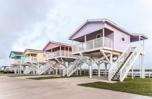 Freeport Cabin | Spoonbill 1 Bedroom Cottage - Spoonbill - One Bedroom Cottage