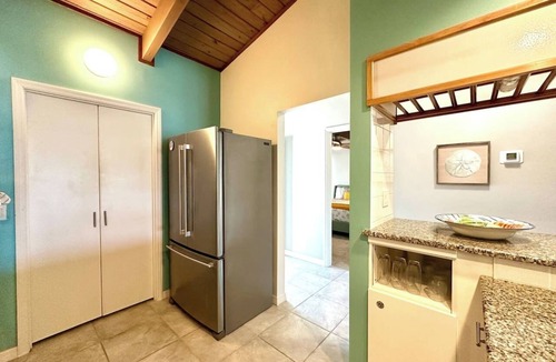 Grove City Condo | Spot manatees from your balcony