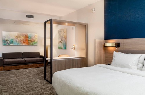 Port Canaveral Hotel | SpringHill Suites by Marriott Cape Canaveral Cocoa Beach