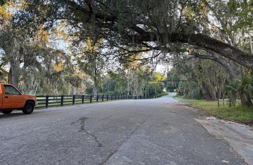 Satsuma Apartment | St Johns River Cabin