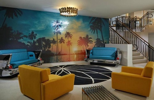 East Daytona Hotel | Steps Away from Daytona Beach! 2 Relaxing Unit w/View | Outdoor Pool!
